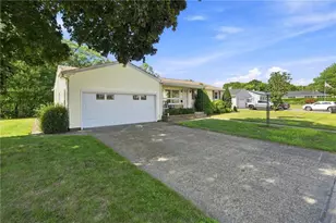 165 Shawmut Ave, Central Falls, RI 02863 - Photo 29