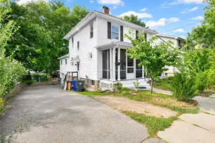 26 Gentian Ave, Providence, RI 02908 - Photo 5