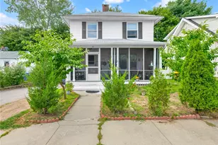 26 Gentian Ave, Providence, RI 02908 - Photo 1