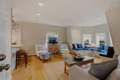 109 Church Street #5, Newport, RI 02840 - Photo 3