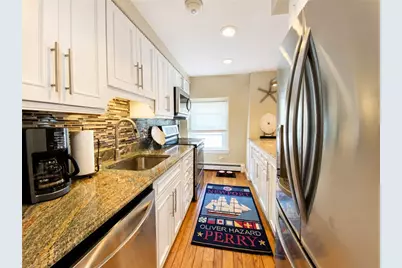 109 Church Street #5, Newport, RI 02840 - Photo 9