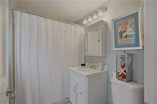 109 Church St, Newport, RI 02840 - Photo 33