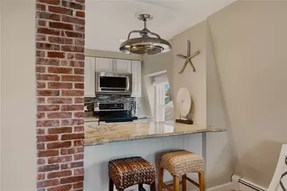 109 Church Street #5, Newport, RI 02840 - Photo 11
