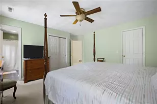 22 Apple Ridge Rd, Cumberland, RI 02864 - Photo 11