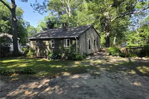 31 Lakeside Dr, Hopkinton, RI 02832 - Photo 3