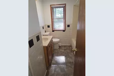 31 Lakeside Drive, Hopkinton, RI 02832 - Photo 17