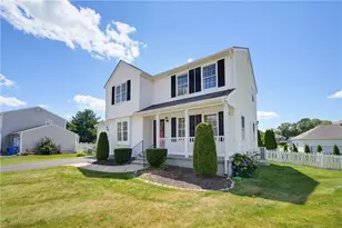 30 Gianna Dr, Cranston, RI 02921 - Photo 3