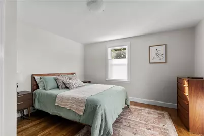 72 Kane Avenue, Middletown, RI 02842 - Photo 17