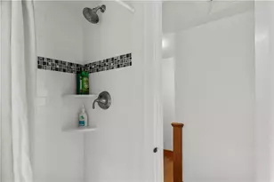 72 Kane Ave, Middletown, RI 02842 - Photo 23