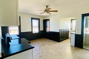 10 Arlington St, East Providence, RI 02914 - Photo 5
