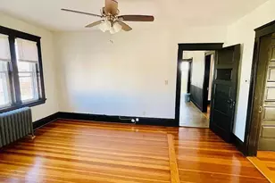 10 Arlington St, East Providence, RI 02914 - Photo 7