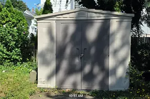223 Wallace St, Providence, RI 02909 - Photo 27