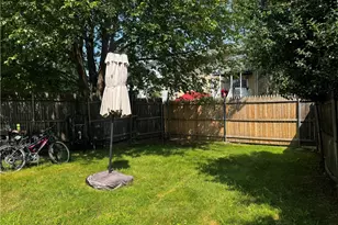 89 Manomet St, Providence, RI 02908 - Photo 17