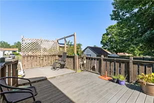 59 Wells Ave, Warwick, RI 02889 - Photo 17