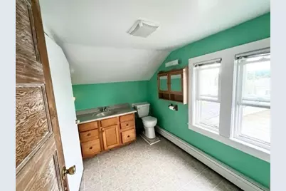10 Hammond Street #B, Newport, RI 02840 - Photo 17