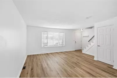 23 Benefit Street #16, Warwick, RI 02886 - Photo 9