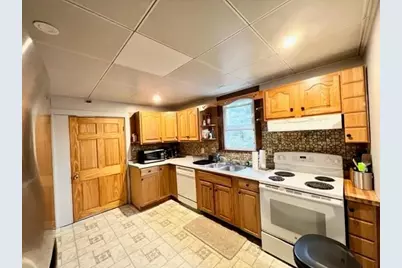 10 Hammond Street #B, Newport, RI 02840 - Photo 11
