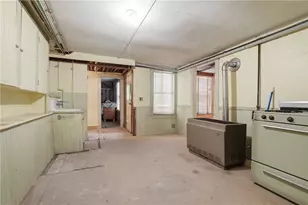 444 Carrington Ave, Woonsocket, RI 02895 - Photo 33