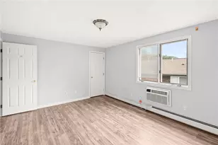 479 Providence St, Warwick, RI 02886 - Photo 15