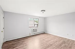 479 Providence St, Warwick, RI 02886 - Photo 13