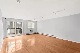 479 Providence St, Warwick, RI 02886 - Photo 7