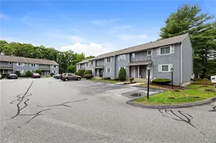 479 Providence St, Warwick, RI 02886 - Photo 35