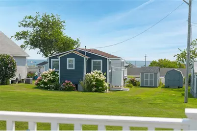 64 Burnside Avenue, Narragansett, RI 02882 - Photo 5