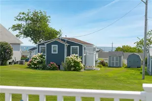 64 Burnside Ave, Narragansett, RI 02882 - Photo 5