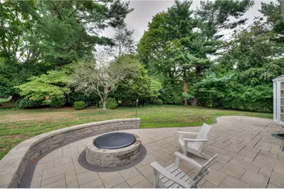 8 Lee Road, Barrington, RI 02806 - Photo 37