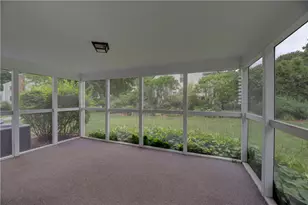 8 Lee Rd, Barrington, RI 02806 - Photo 19