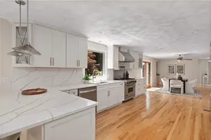 30 Dutchess Dr, Cranston, RI 02920 - Photo 17