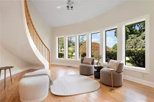 30 Dutchess Dr, Cranston, RI 02920 - Photo 13
