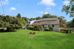 30 Dutchess Dr, Cranston, RI 02920 - Photo 1