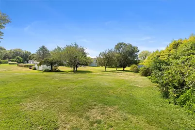 331 Third Beach Road, Middletown, RI 02842 - Photo 45