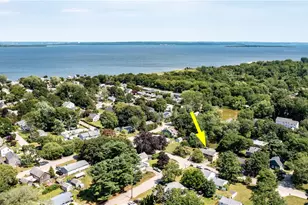 41 Mt View Ave, North Kingstown, RI 02852 - Photo 9