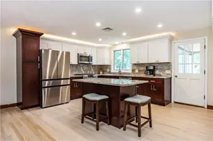 41 Mt View Ave, North Kingstown, RI 02852 - Photo 15
