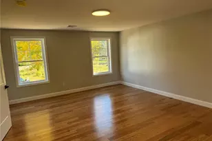 443 Seven Mile Rd, Cranston, RI 02831 - Photo 15