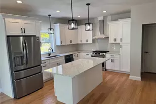 443 Seven Mile Rd, Cranston, RI 02831 - Photo 5