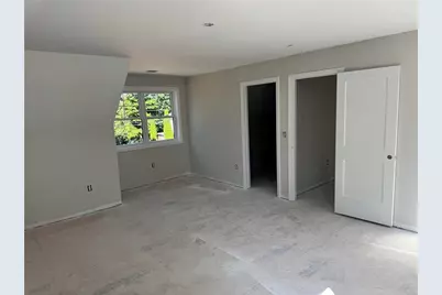443 Seven Mile Road, Cranston, RI 02831 - Photo 15
