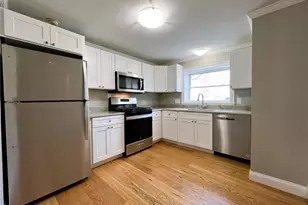 354 S Pier Rd, Narragansett, RI 02882 - Photo 3
