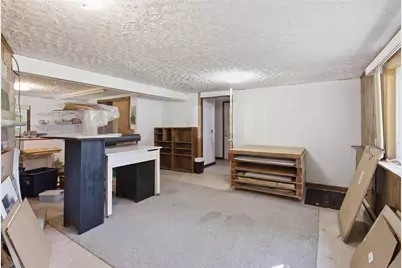 18 Continental Drive, Middletown, RI 02842 - Photo 21