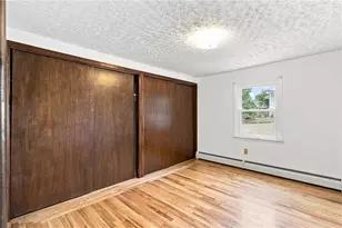 18 Continental Dr, Middletown, RI 02842 - Photo 13