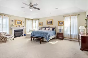 3070 Diamond Hill Rd, Cumberland, RI 02864 - Photo 15