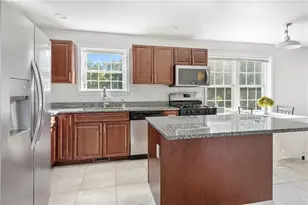 3070 Diamond Hill Rd, Cumberland, RI 02864 - Photo 31