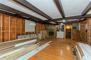 381 Angell Rd, Lincoln, RI 02865 - Photo 9