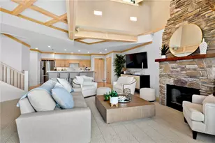 125 Corys Ln, Portsmouth, RI 02871 - Photo 3