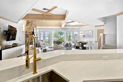 125 Cory's Lane, Portsmouth, RI 02871 - Photo 5