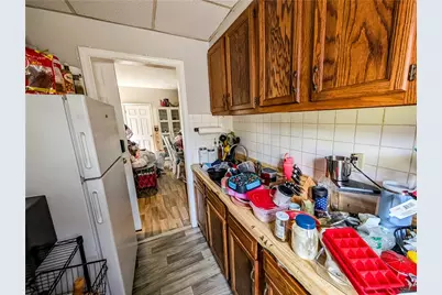 37 Sixth Avenue, Woonsocket, RI 02895 - Photo 37