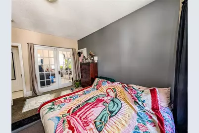 37 Sixth Avenue, Woonsocket, RI 02895 - Photo 19