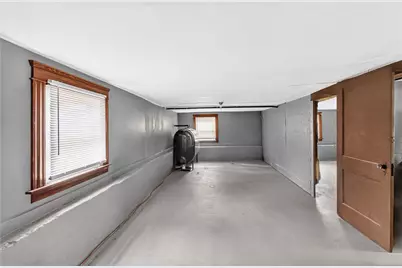 31 Elton Avenue, Warwick, RI 02889 - Photo 27